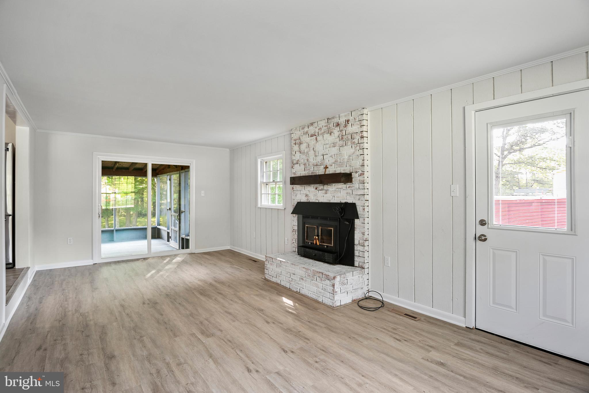 114 Maloney Road Elkton, MD 21921 - Photo 3 of 23 Family room
