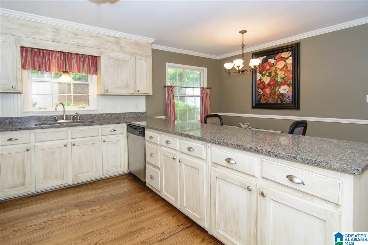 2716 Acton Road Birmingham, AL 35243 - Photo 4 of 37