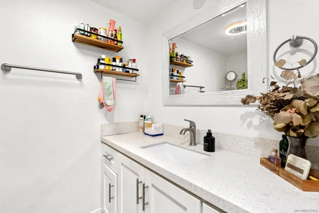 $475,000 | 416 Colorado Avenue, Unit D, Chula Vista, CA 91910