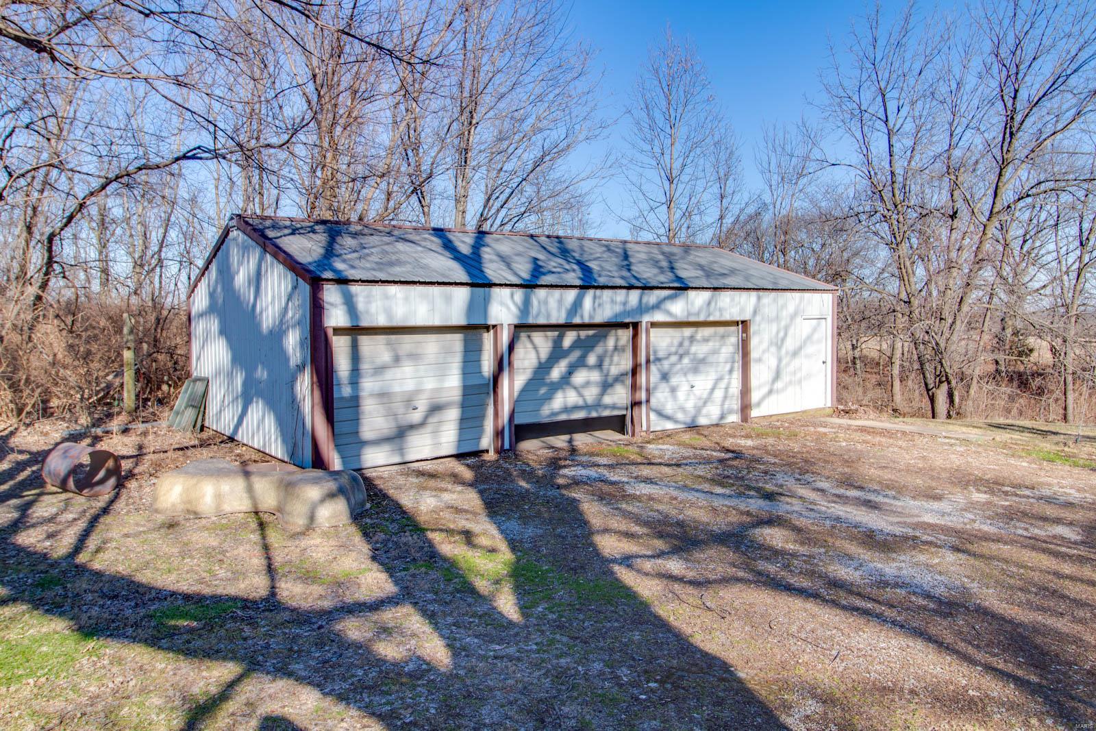 15921 Yates Road Grafton, IL 62037 - Photo 21 of 66