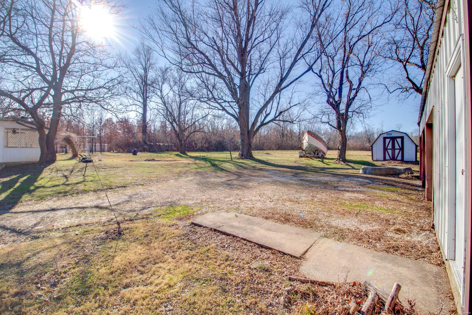 15921 Yates Road Grafton, IL 62037 - Photo 24 of 66
