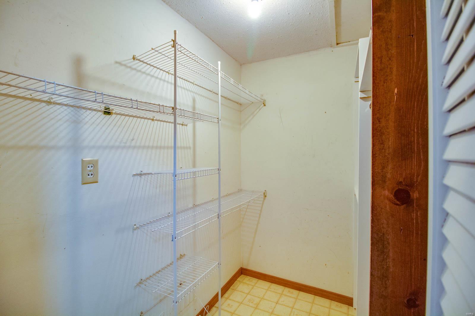 15921 Yates Road Grafton, IL 62037 - Photo 41 of 66