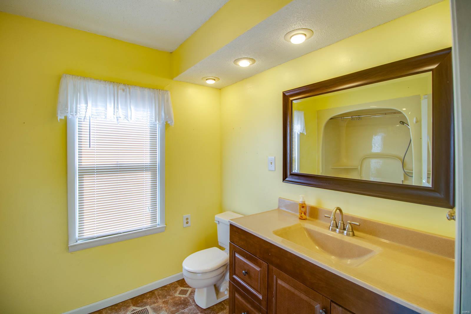 15921 Yates Road Grafton, IL 62037 - Photo 43 of 66