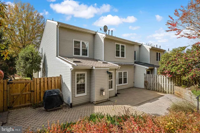 $420,000 | 4313 Turnberry Drive, Fredericksburg, VA 22408