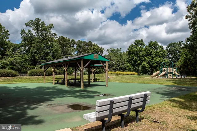 $420,000 | 4313 Turnberry Drive, Fredericksburg, VA 22408