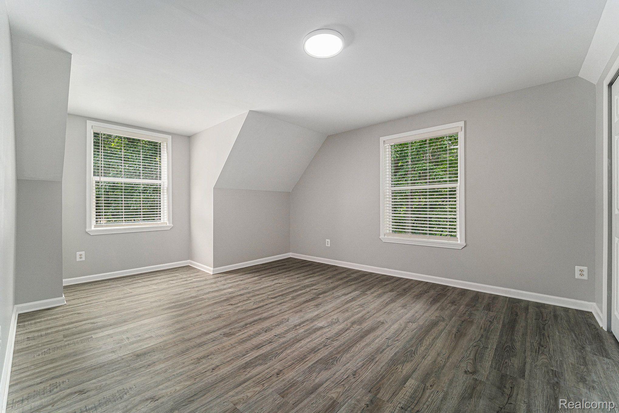 1725 Parker Road Holly, MI 48442 - Photo 17 of 24 Brand New upper level Bedroom 3
