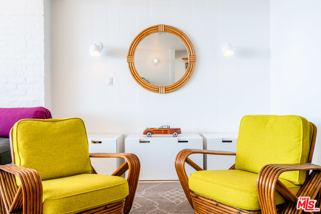 31034 Broad Beach Road Malibu, CA 90265 - Photo 8 of 21 a bathroom with a mirror and bathtub