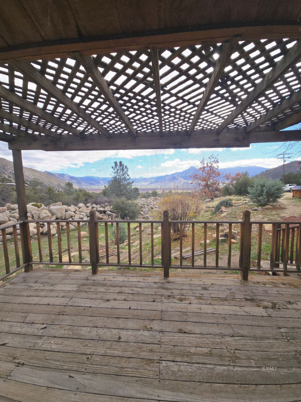 9656 Glacier Gulch Road Weldon, CA 93283 - Photo 29 of 42