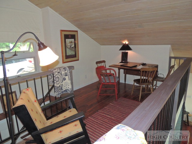 347 Beech Road Boone, NC 28607 - Photo 6 of 32 Gallery Image 6