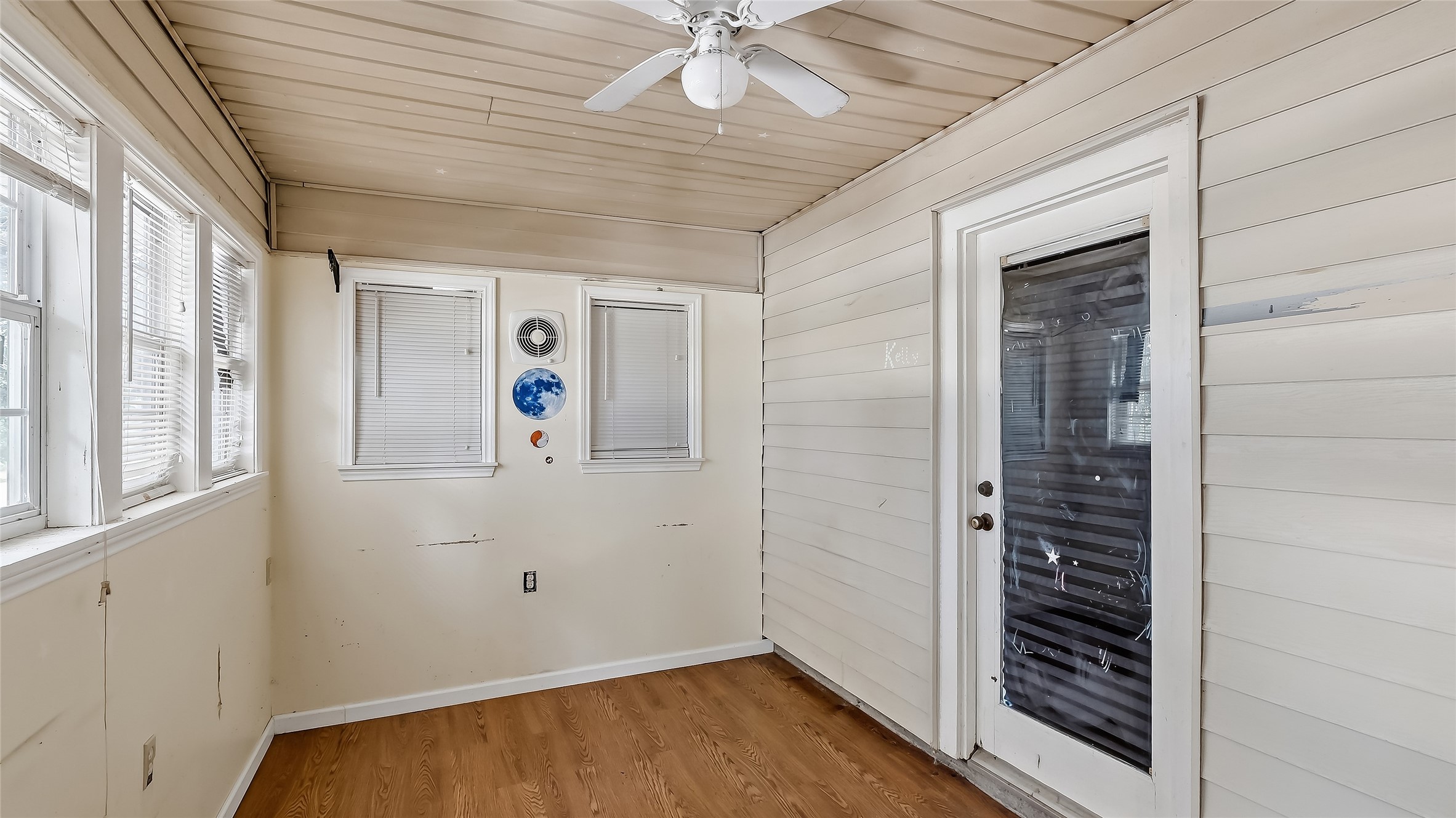 3447 Azalea Street Brenham, TX 77833 - Photo 23 of 34 Gallery Image 23