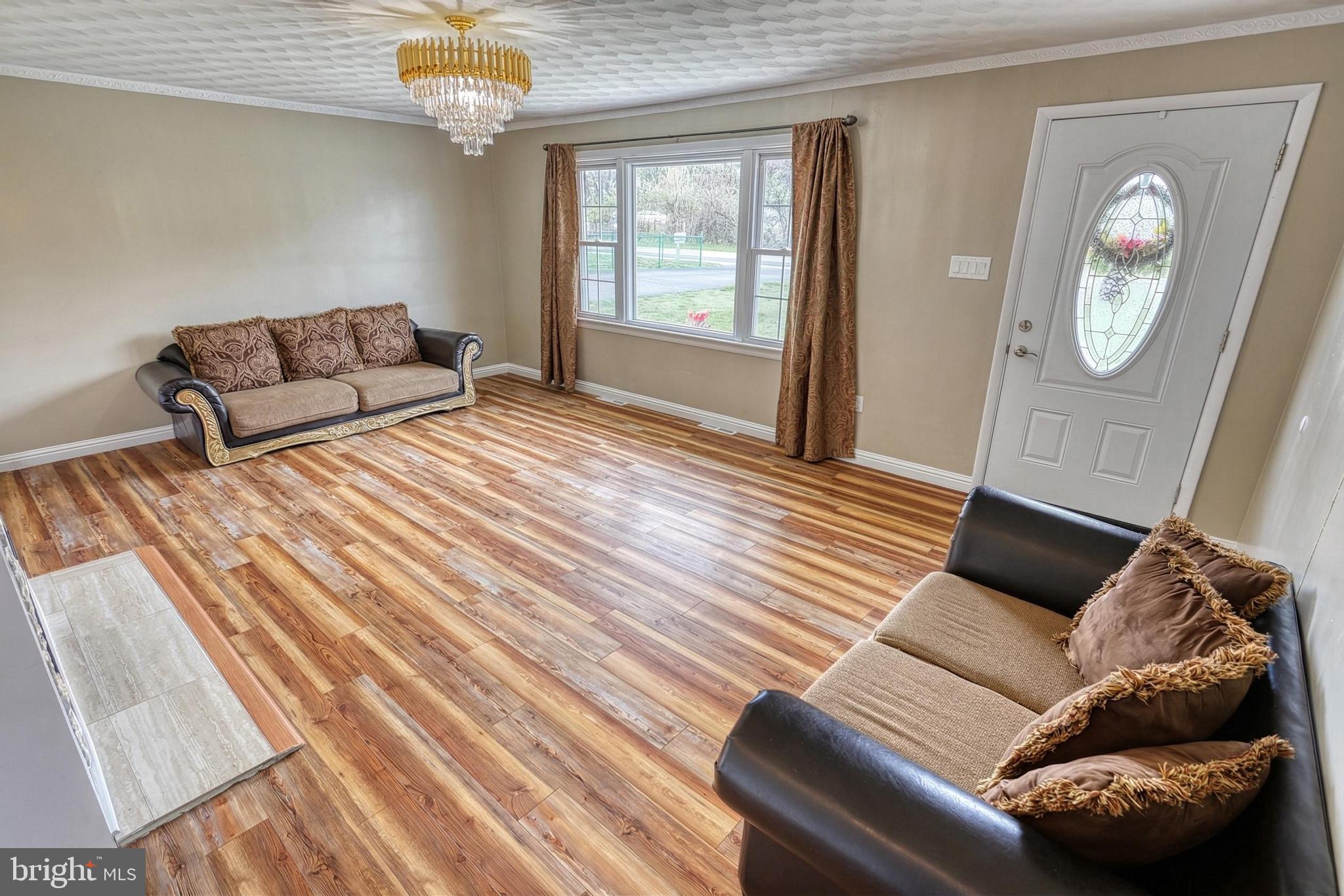 1312 Whiteford Road York, PA 17402 - Photo 10 of 42