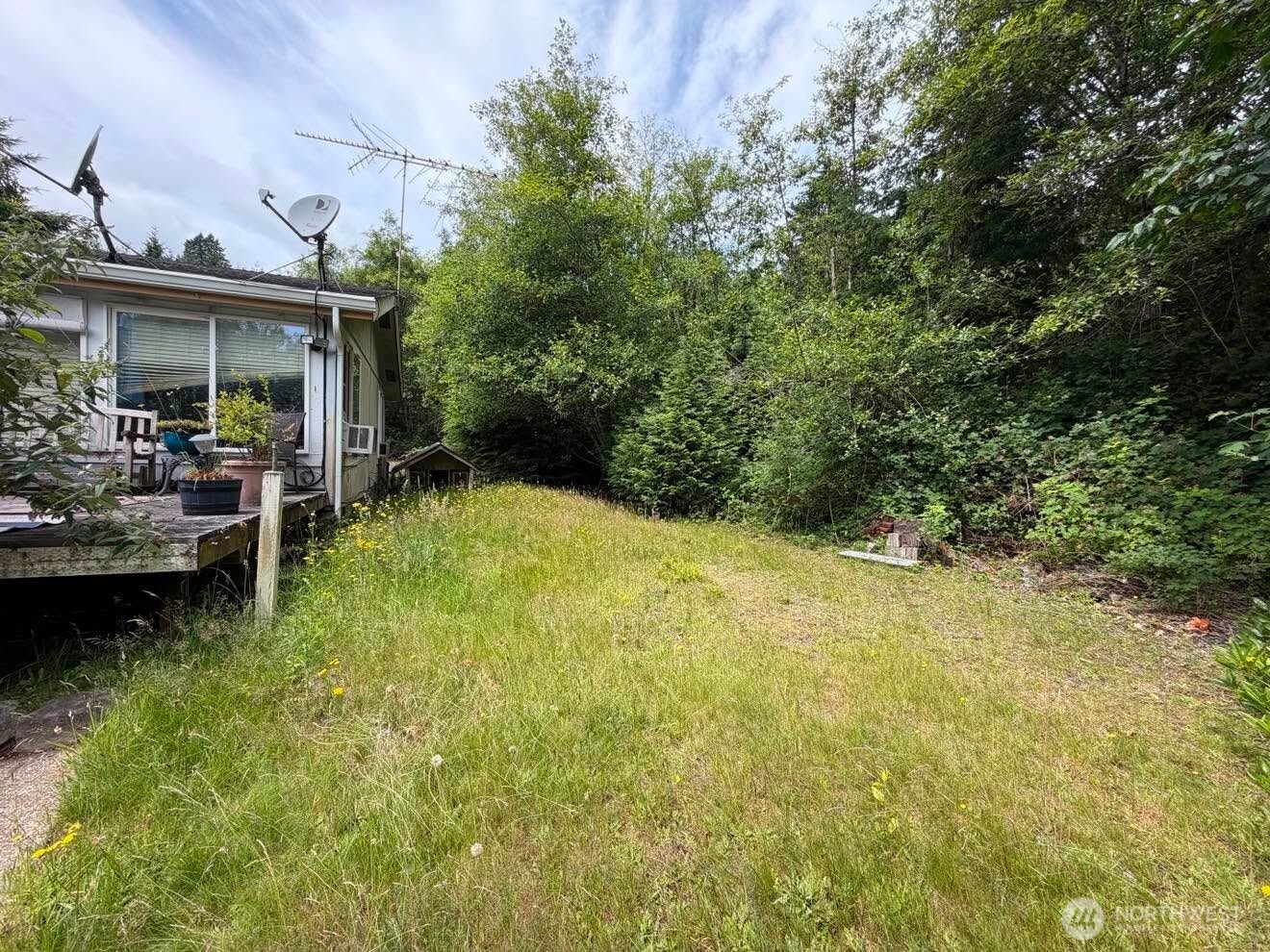 244 North Dubois Road Ariel, WA 98603 - Photo 3 of 34