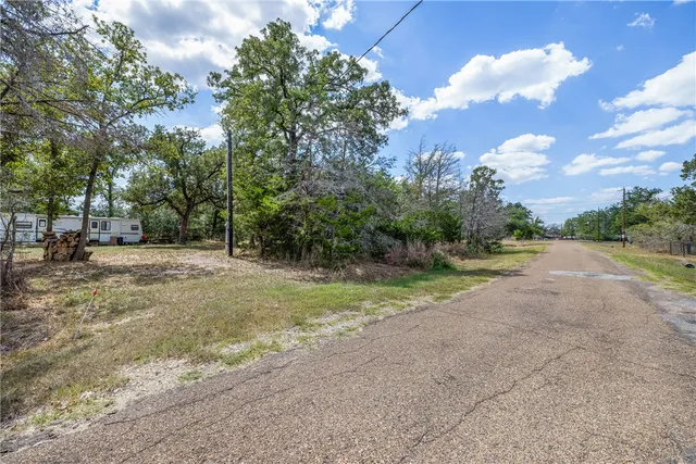 $20,000 | 502 Gaywood Lane, Somerville, TX 77879