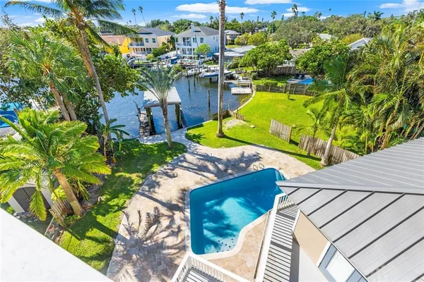 $1,599,000 | 1902 Arrowhead Drive Northeast, St. Petersburg, FL 33703