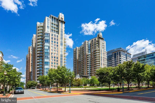 $2,750,000 | 11990 Market Street, Unit 2112, Reston, VA 20190