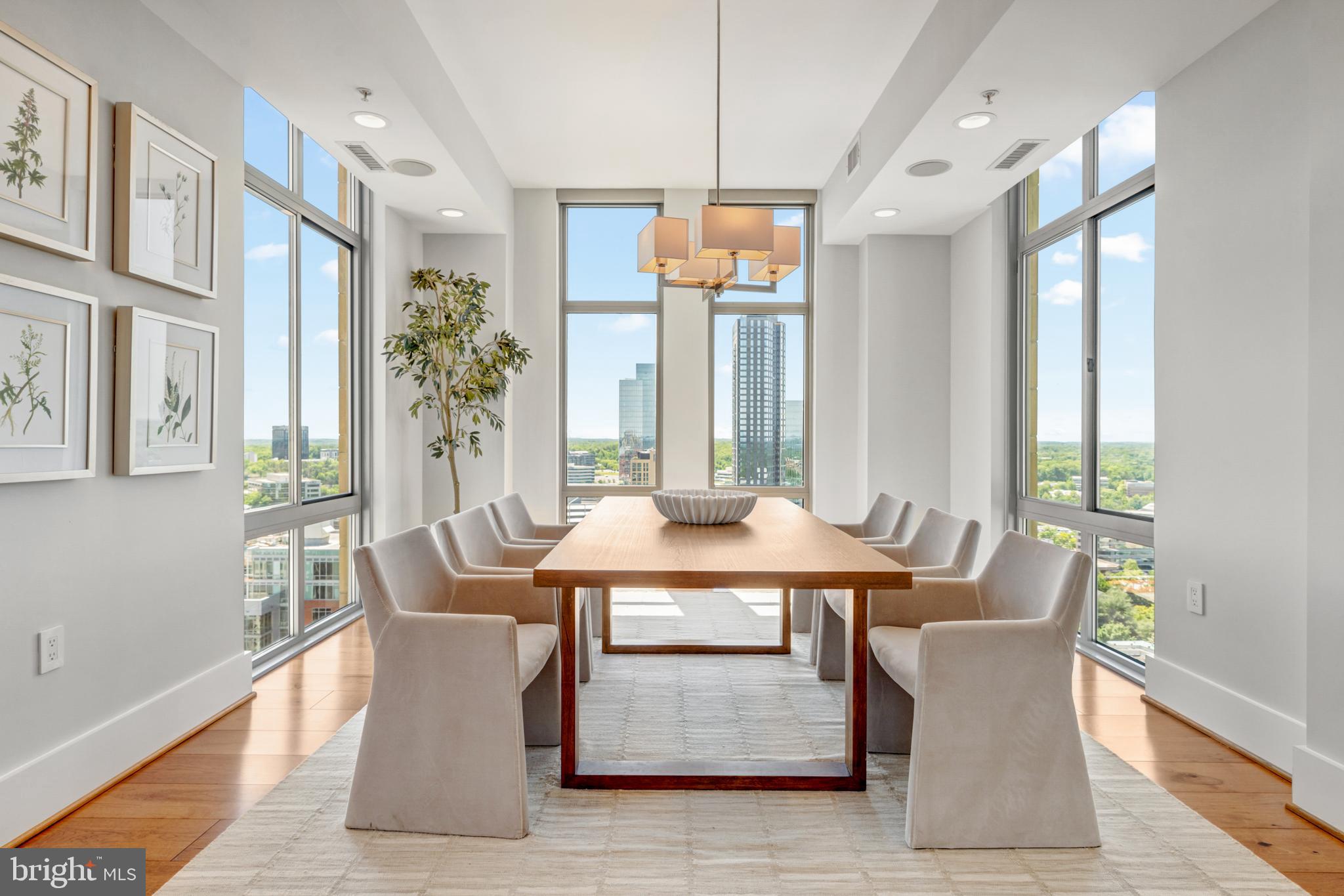 11990 Market Street, Unit 2112 Reston, VA 20190 - Photo 11 of 92 Dining Room
