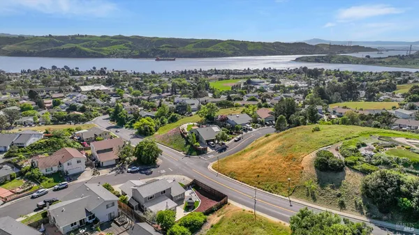 $920,000 | 249 Baker Street, Benicia, CA 94510