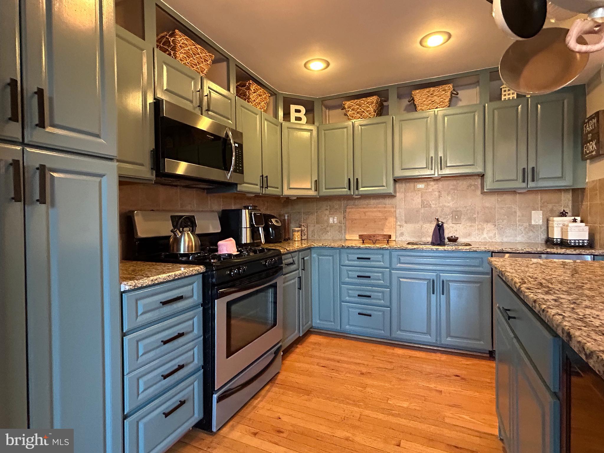 12854 Medford Road Philadelphia, PA 19154 - Photo 12 of 43 Gallery Image 12