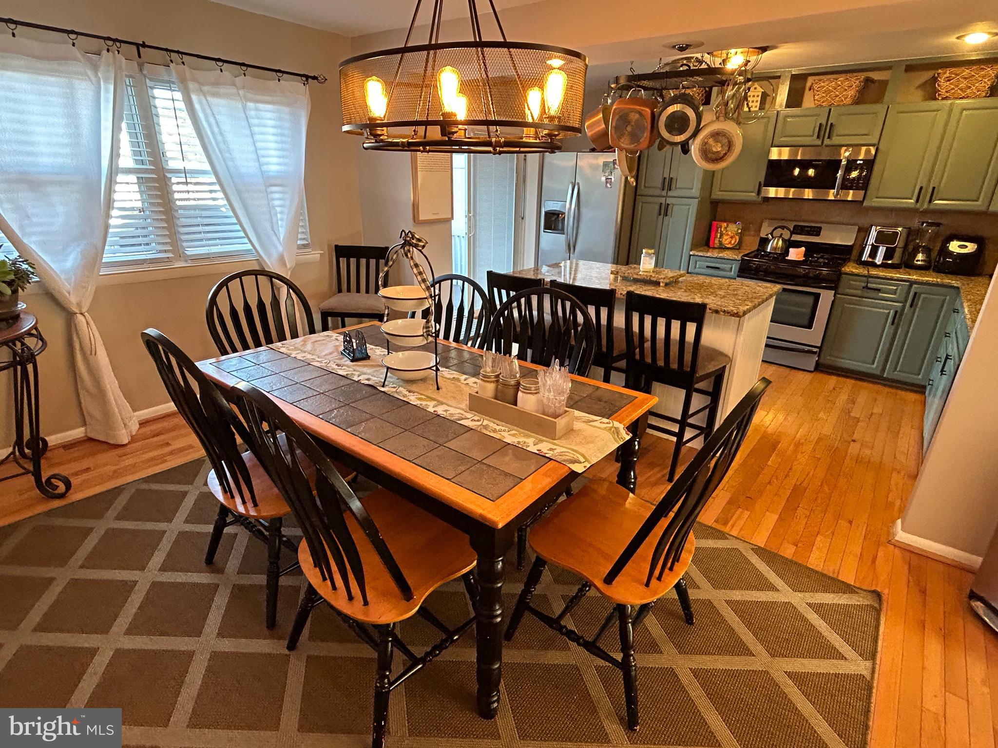 12854 Medford Road Philadelphia, PA 19154 - Photo 6 of 43 Gallery Image 6