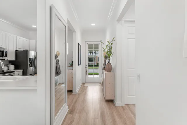 $795,000 | 219 New Haven Boulevard, Jupiter, FL 33458