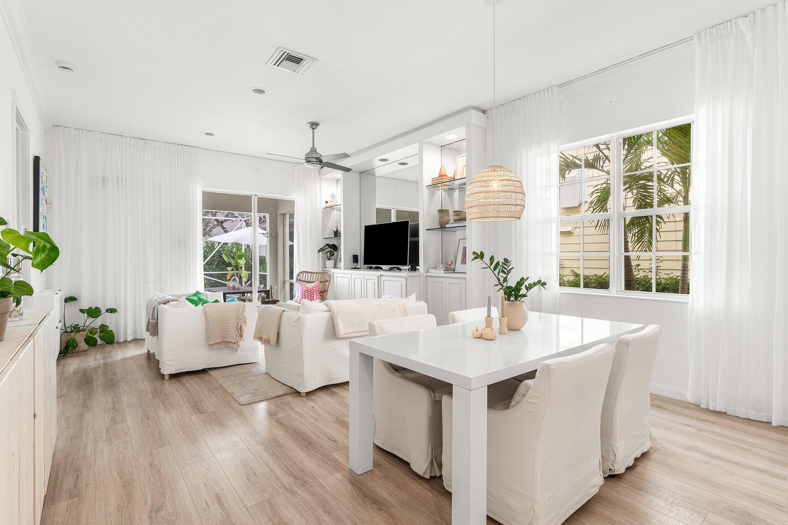 219 New Haven Boulevard Jupiter, FL 33458 - Photo 6 of 27 012-219NewHavenBoulevard-Jupiter-FL-3345