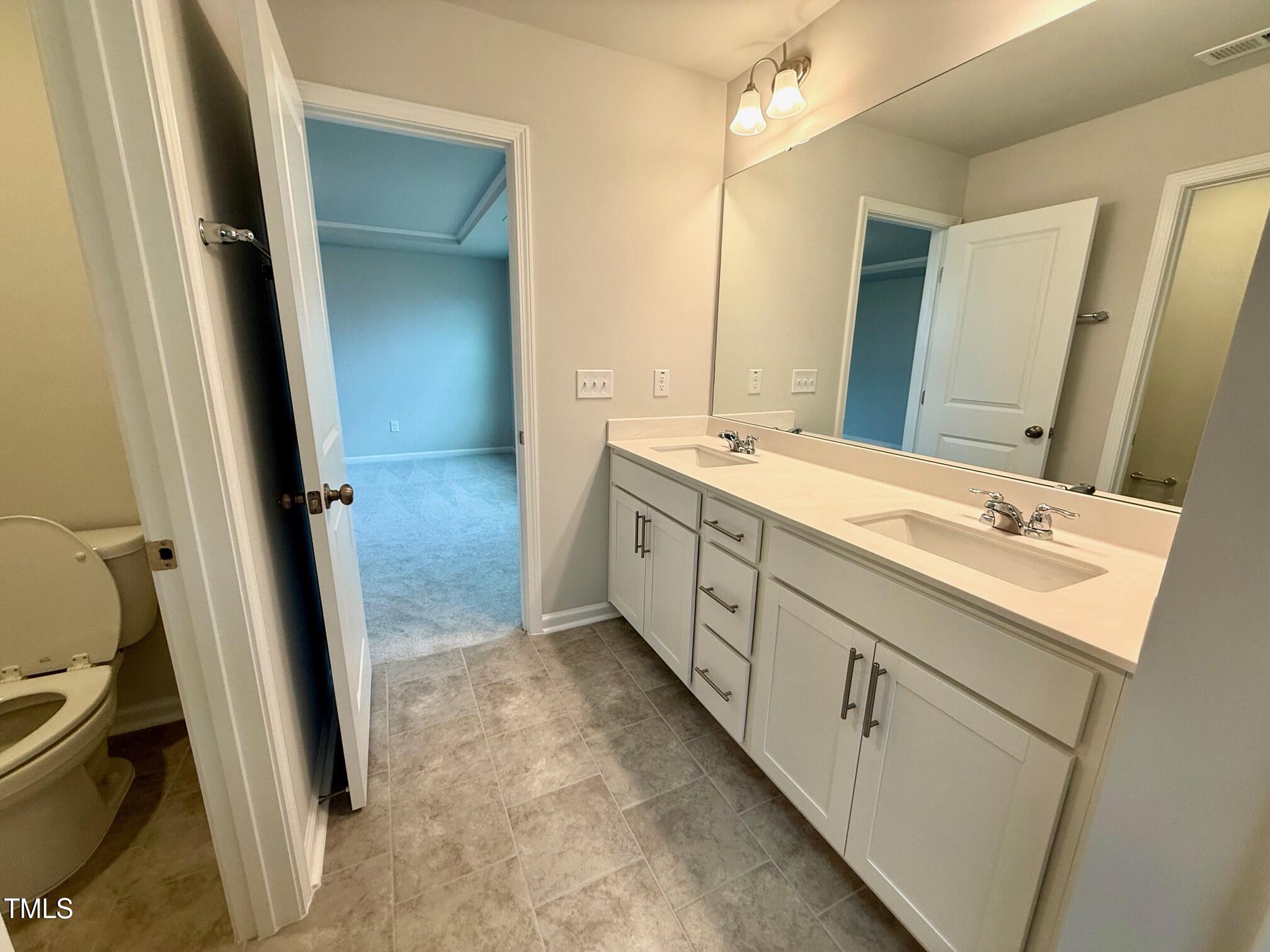 508 Hanover Shore Lane Raleigh, NC 27610 - Photo 22 of 31 IMG_5063