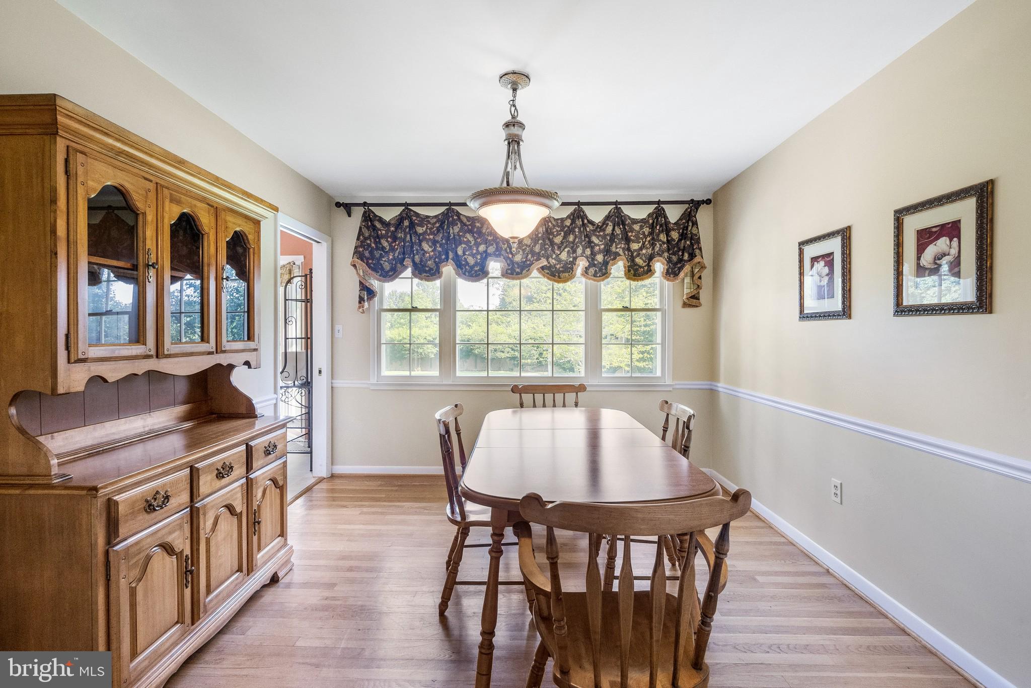 2320 Parallel Lane Silver Spring, MD 20904 - Photo 21 of 34 Dining Room
