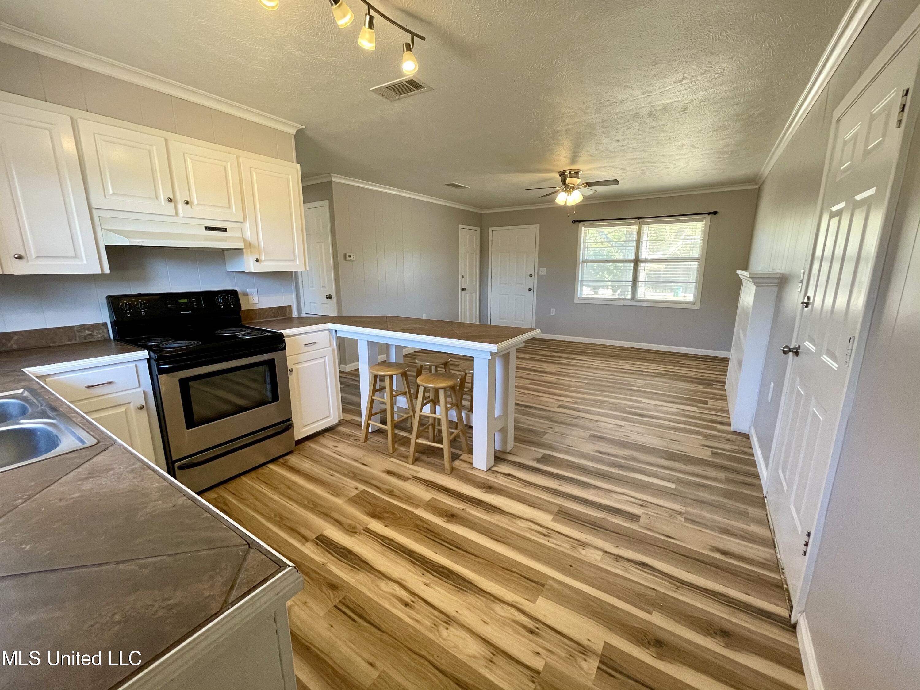 775 Reformation Road Carthage, MS 39051 - Photo 2 of 9 C0D9E51D-00D8-4CB7-8E2A-9BE57270A0F7