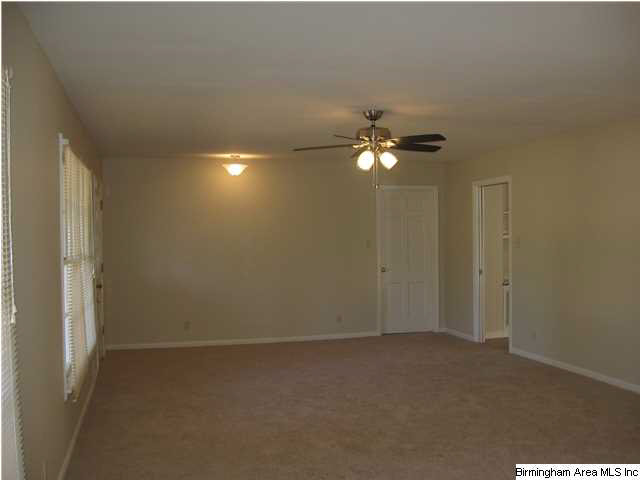 809 Spring Lake Circle Birmingham, AL 35217 - Photo 19 of 32