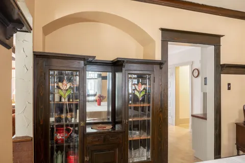 $1,799,000 | W304N2426 Maple Avenue, Delafield, WI 53072
