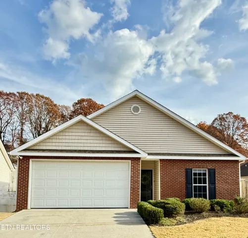 $475,000 | 10812 Meriwether Lane, Knoxville, TN 37934
