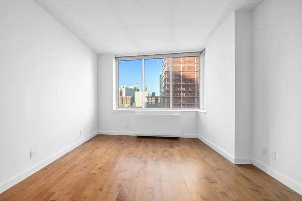 $4,350 | 80 Dekalb Avenue, Unit 7C | Fort Greene