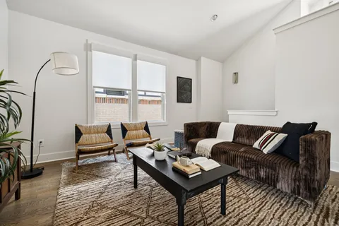 $935,000 | 206 South 10th Street, Nashville, TN 37206