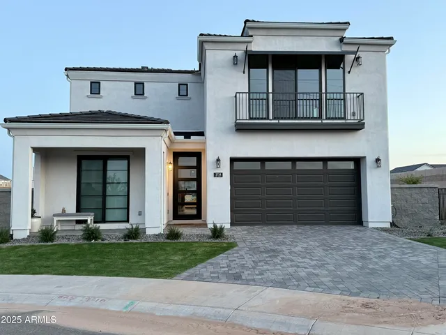 $1,300,000 | 2725 East Derringer Court, Gilbert, AZ 85297