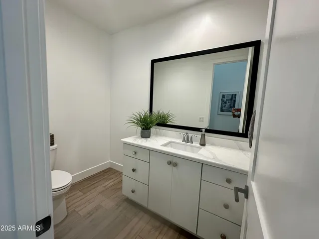 $1,300,000 | 2725 East Derringer Court, Gilbert, AZ 85297