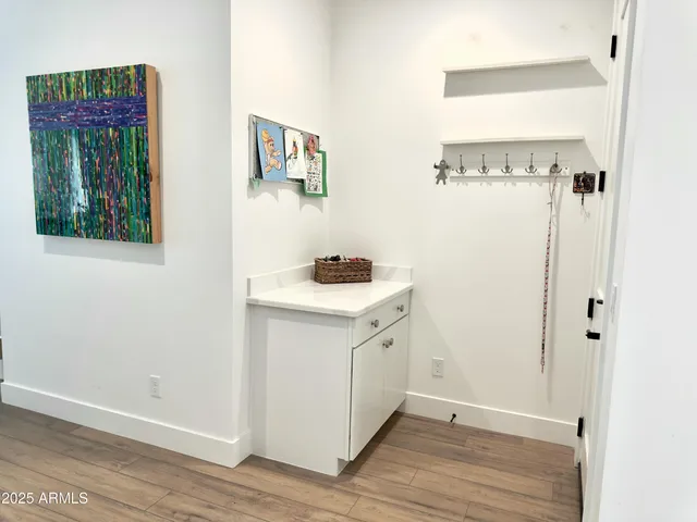 $1,300,000 | 2725 East Derringer Court, Gilbert, AZ 85297