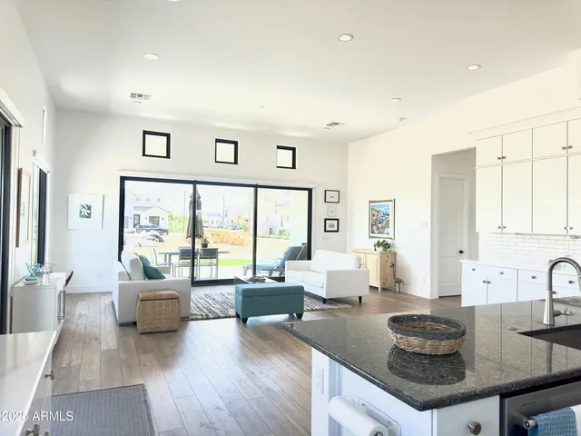 $1,300,000 | 2725 East Derringer Court, Gilbert, AZ 85297