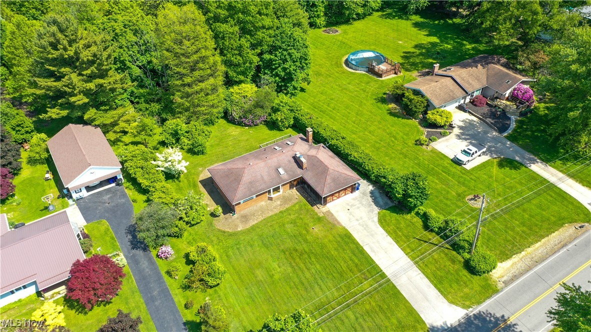 11828 Sheldon Road Mantua, OH 44255 - Photo 3 of 31 Drone / aerial view