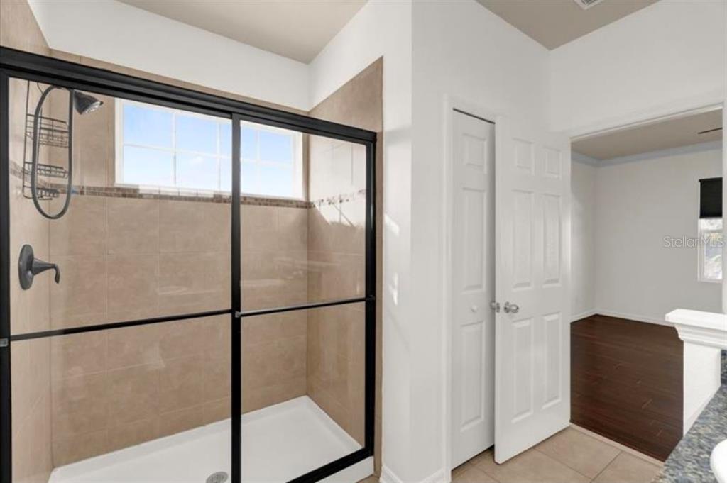 9301 Watchet Way Orlando, FL 32825 - Photo 20 of 36