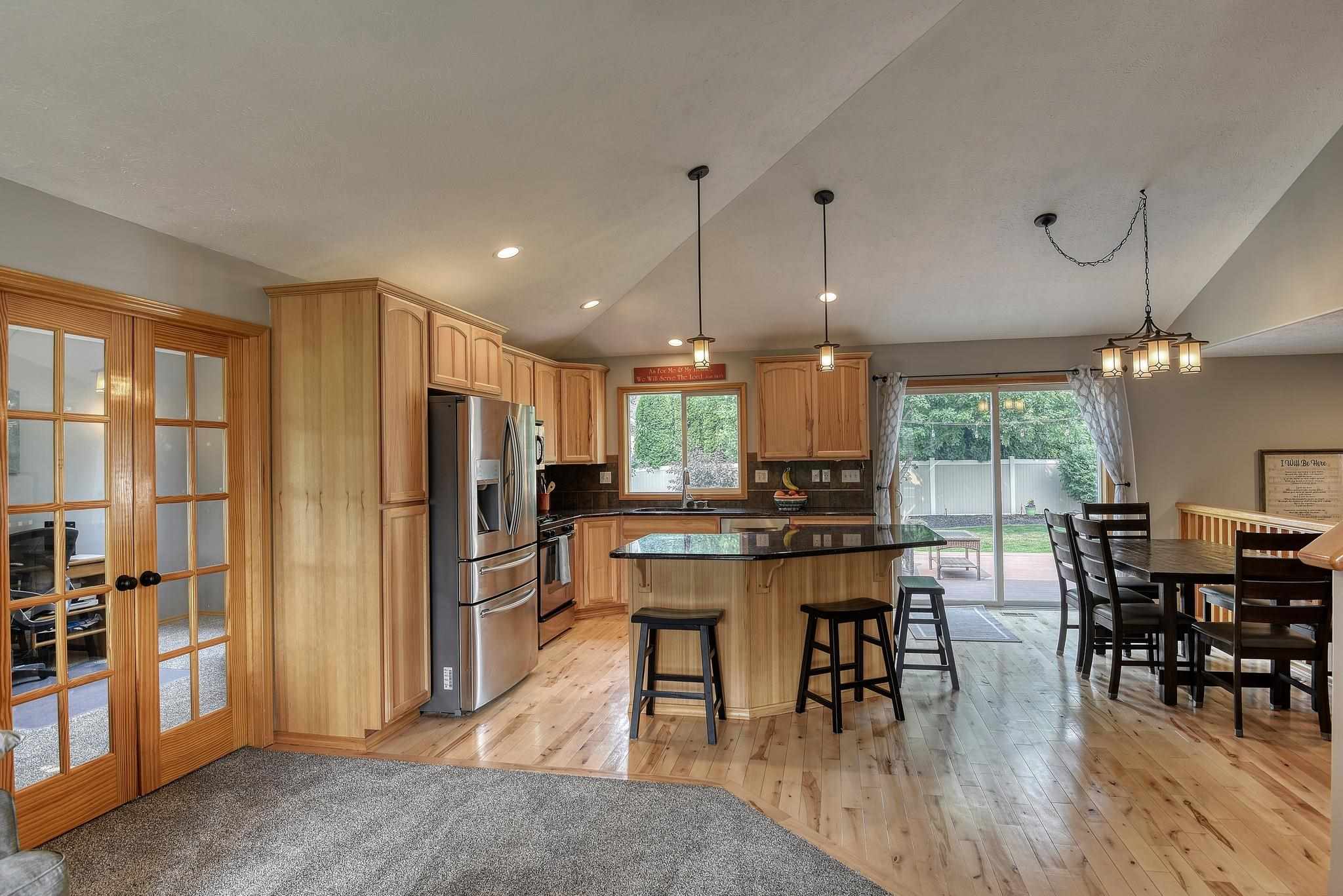 2820 West Graves Road Spokane, WA 99208 - Photo 6 of 43 Gallery Image 6