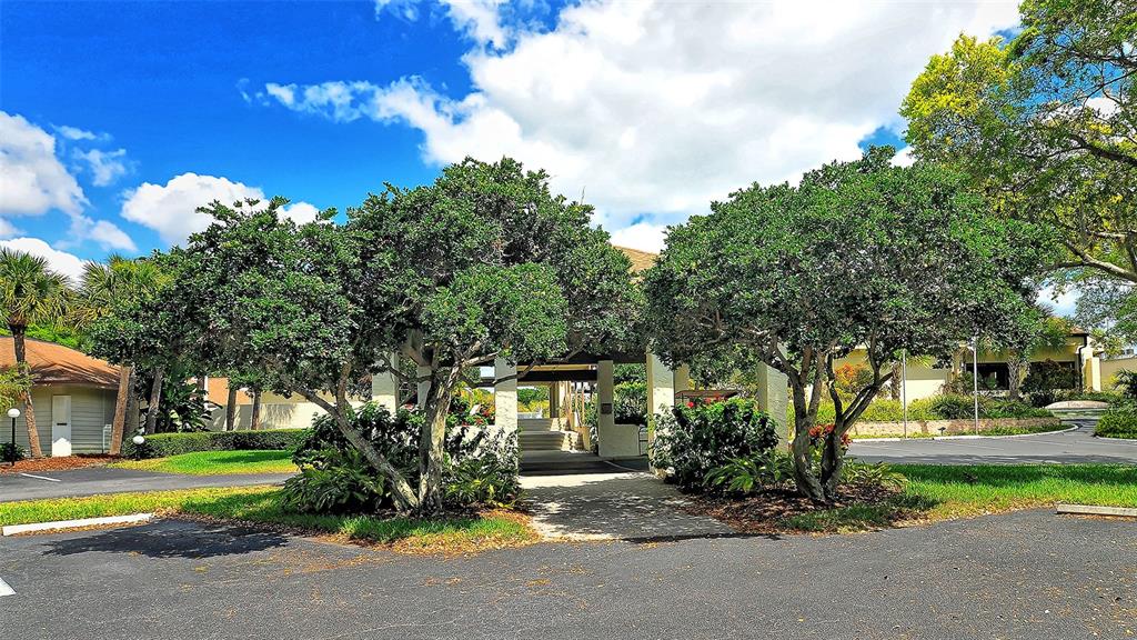 712 White Pine Tree Road, Unit 77 Venice, FL 34285 - Photo 33 of 98