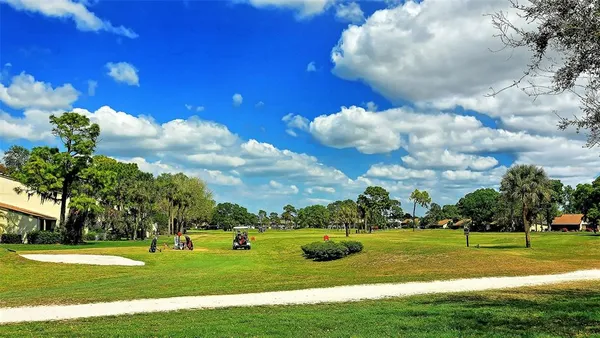 $2,600 | 712 White Pine Tree Road, Unit 77, Venice, FL 34285