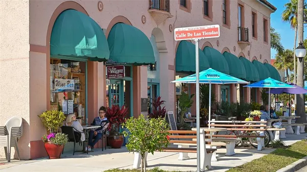 $2,600 | 712 White Pine Tree Road, Unit 77, Venice, FL 34285