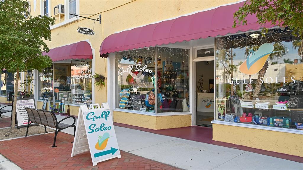 712 White Pine Tree Road, Unit 77 Venice, FL 34285 - Photo 85 of 98