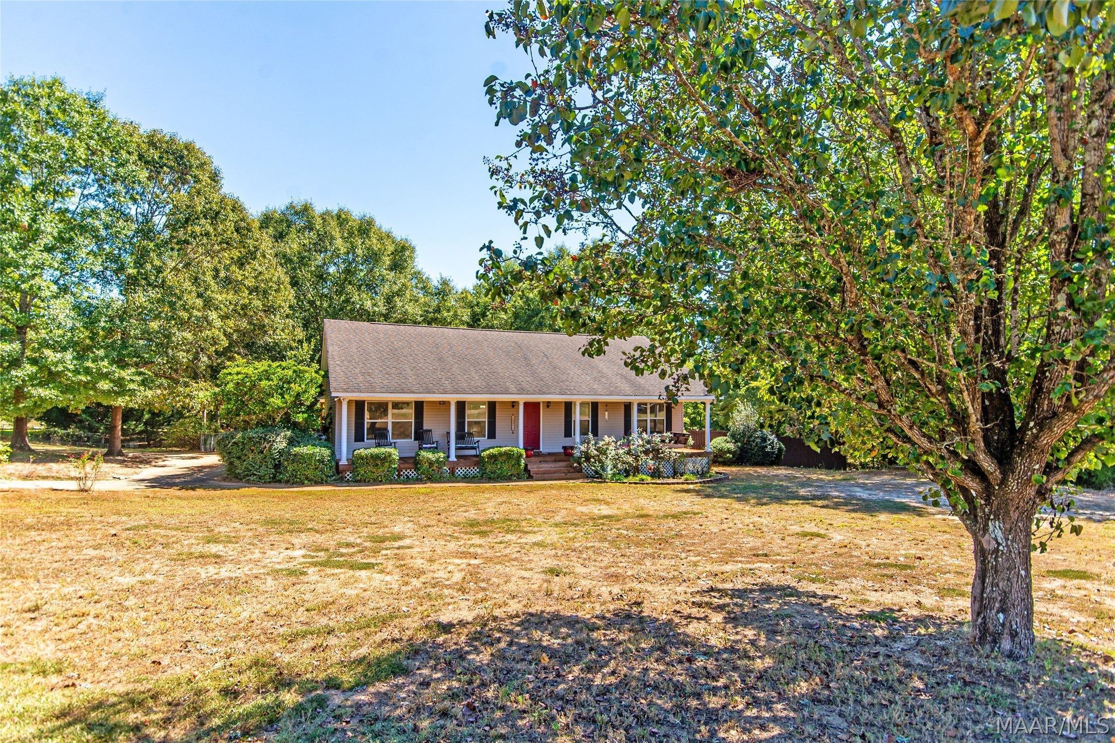 24 Tagan Road Tallassee, AL 36078 - Photo 2 of 37 Gallery Image 2