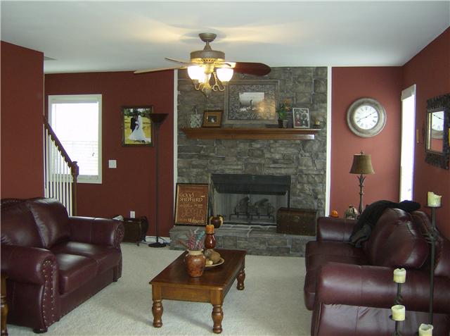 1744 Edgar Dillard Road Greenbrier, TN 37073 - Photo 3 of 9 Gallery Image 3