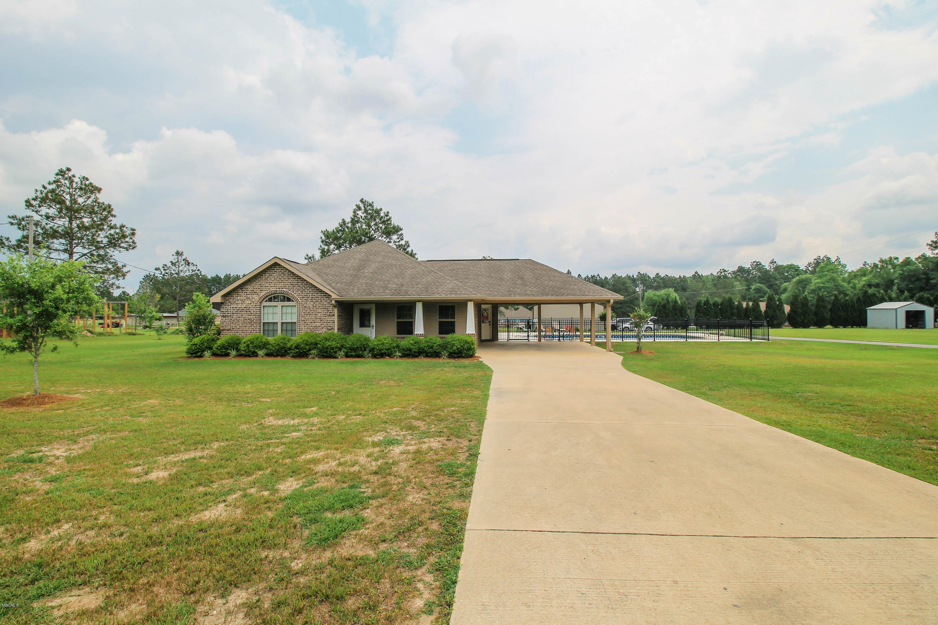 23510 Hinton Road Lucedale, MS 39452 - Photo 42 of 45 IMG_6979