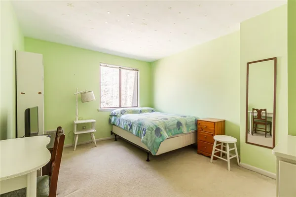 $189,900 | 148 Penn Lane, Penfield, NY 14625