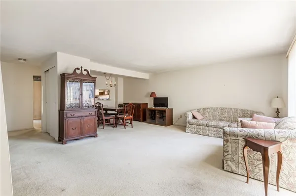 $189,900 | 148 Penn Lane, Penfield, NY 14625