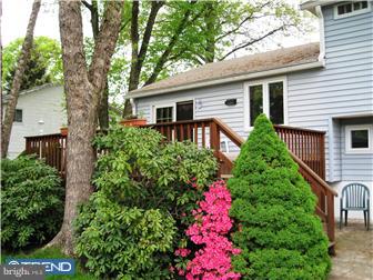 833 Longstreth Road Warminster, PA 18974 - Photo 2 of 12 Exterior Back
